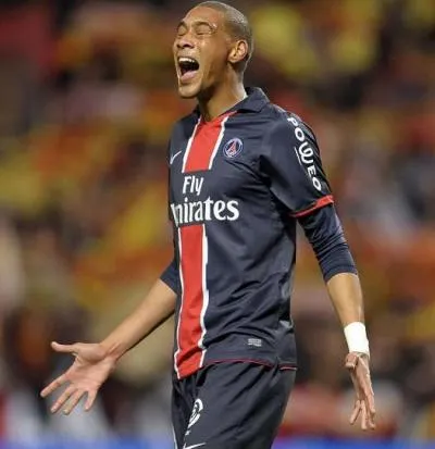 PSG : Makelele prévient Hoarau