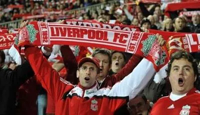 Les supporters de Liverpool investissent