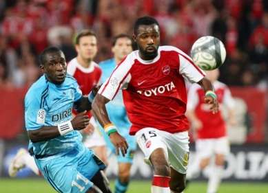 Tiéné finalement au PSG