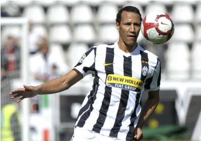 Résiliation de contrat pour Zébina