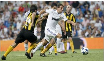 Van der Vaart chez les Spurs