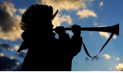 L&rsquo;UEFA interdit le Vuvuzela