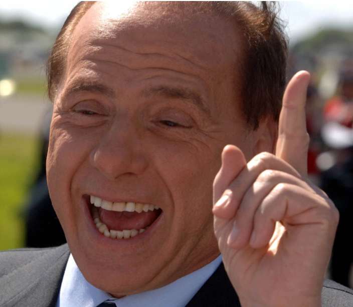 Pirlo savoure le retour de Berlusconi