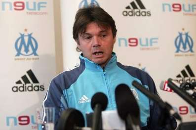 Troussier disponible pour l&rsquo;Algérie