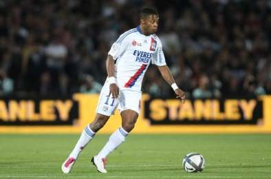 United sur Michel Bastos