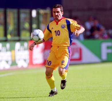 Hagi remplace Rijkaard