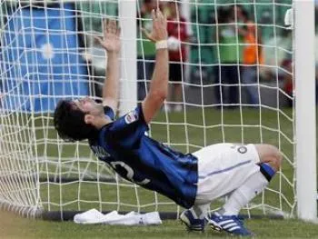 Milito forfait contre le Werder