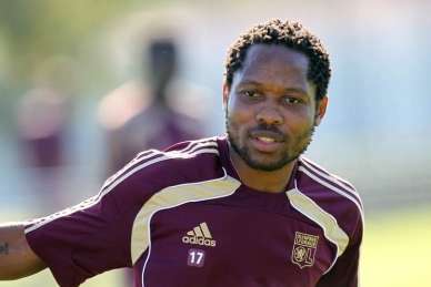 Deschamps remballe Makoun