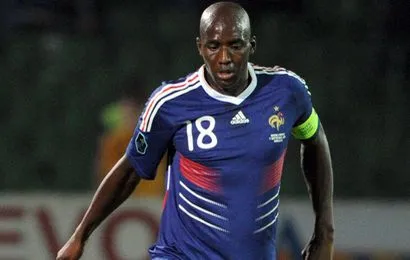 Une torsion pour Alou Diarra