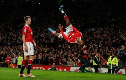 Vidéo : But controversé de Nani