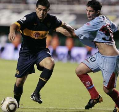 Riquelme manque son retour