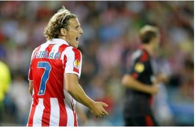 Forlan chez l&rsquo;ennemi ?