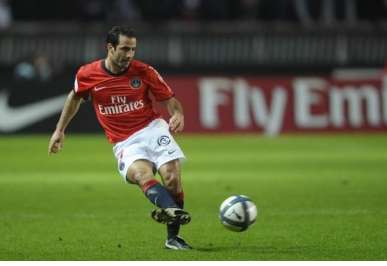 Giuly fait plaisir à Tigana