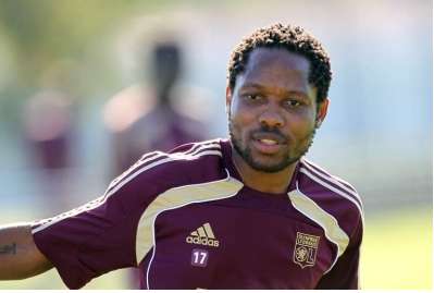 Makoun à Villa cet hiver ?