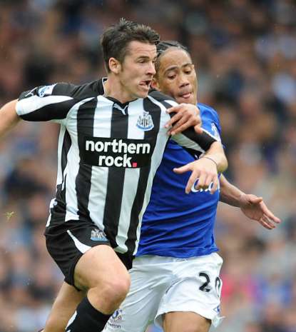 Perdersen invite Barton au resto