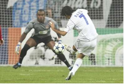 Coup de jeune pour Raul