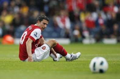 Vidéo: le raté de Van Persie