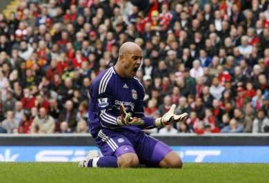 Ferguson veut Reina