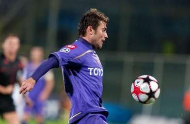Fin de suspension pour Mutu