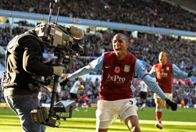 Ashley Young vaut 80 millions