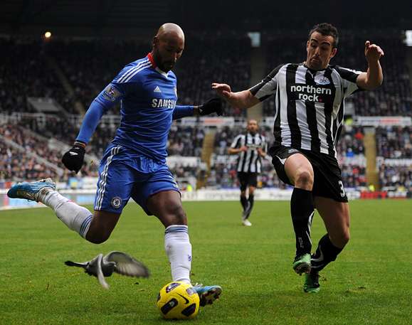 Photo: Anelka et le tir au pigeon