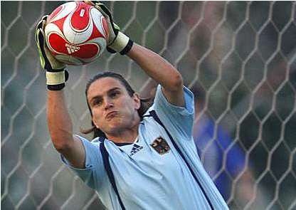 La gardienne allemande est bi