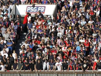 On cogite à gauche sur le foot !