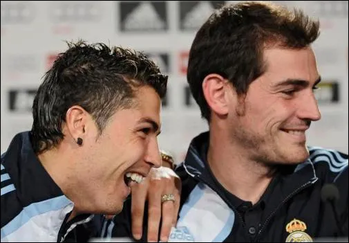Ronaldo vs Casillas