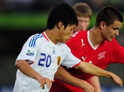 Miyaichi arrive à Arsenal