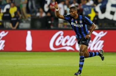 Mondial  Clubs : le ballon aux enchères