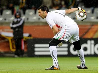 Buffon pense à la Premier League