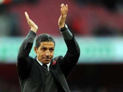Newcastle vire Hughton
