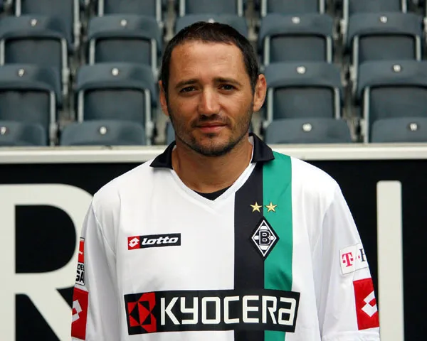 Oliver Neuville à la retraite ?