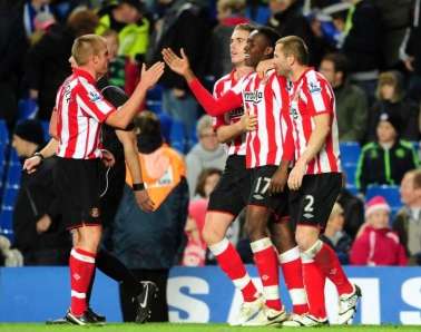 Bruce veut conserver ses prêtés