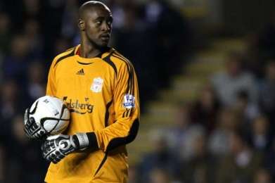 Itandje se retrouve en Grèce