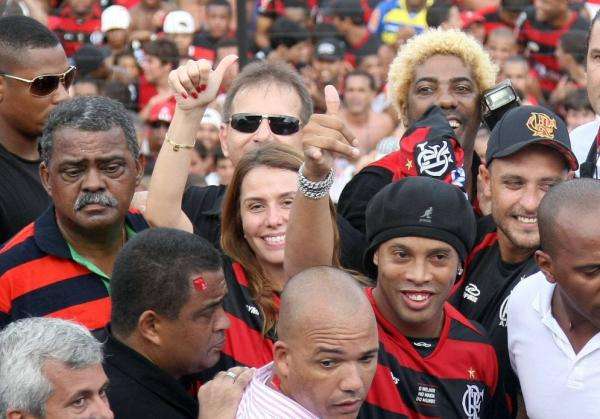 Photo : Flamengo accueille Ronaldinho