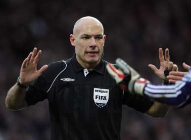 Howard Webb, meilleur arbitre 2010