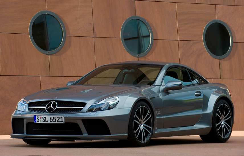 Top 10 : voitures de footeux