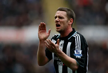 Vidéo: comment stopper Kevin Nolan