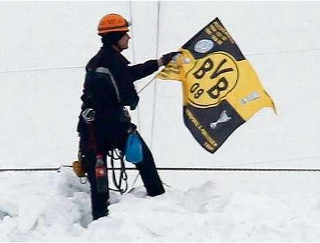 Photo : Un drapeau chez l&rsquo;ennemi