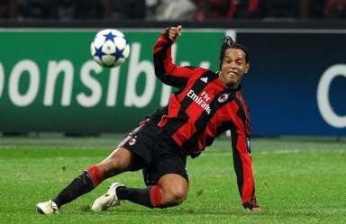 Blackburn s&rsquo;accroche à Ronaldinho