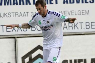 Des « salopards » au Standard