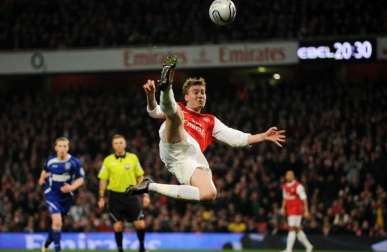 Bendtner le papa poule