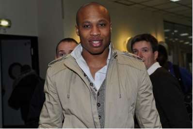 Pancrate signe à Larissa