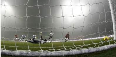 Vidéo: Synchro Zlatan/Kalou