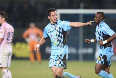 Evian laisse son trône