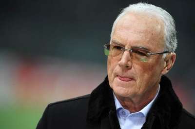 Beckenbauer avec le Kosovo