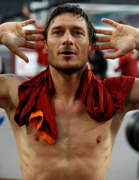 Totti s&rsquo;offre le derby
