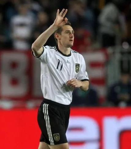 Klose s’attaque à Gerd Müller