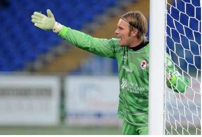 Bari accusé de trop s&rsquo;impliquer